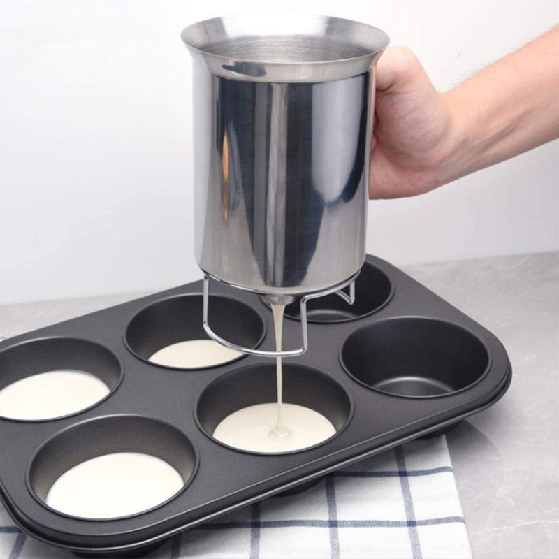 Cangfort Stainless-Steel Pancake Batter Dispenser Handheld Pancake Batter Dispenser - 900ML Professional Batter Funnel Kitchen Tool for Baking Cake Cupcakes Crepes Waffles Pancake - Image 2